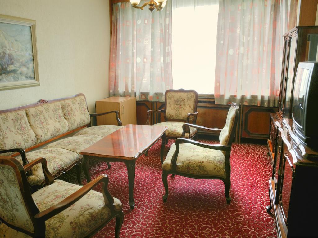 Hotel Bulgaria Dobrich Habitación foto